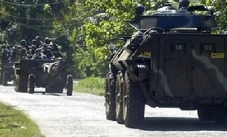 Islamic militants linked to Al-Qaeda abduct Philippine TV reporter and her crew