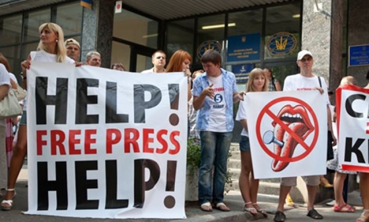 Ukrainian president urges intensive search for missing investigative journalist