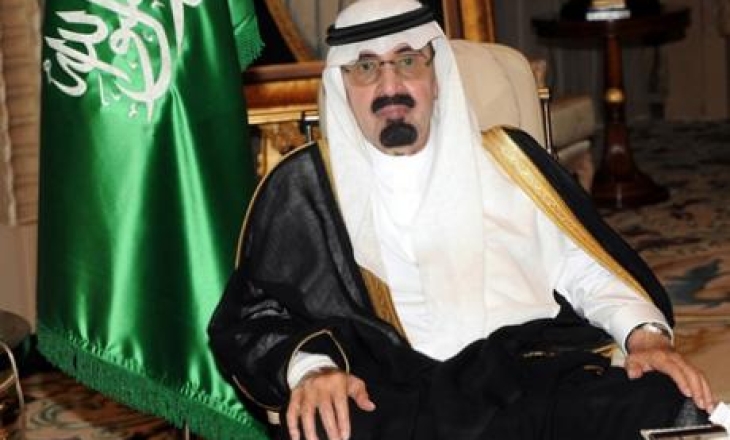 Saudi journalist held for critical article on royal family