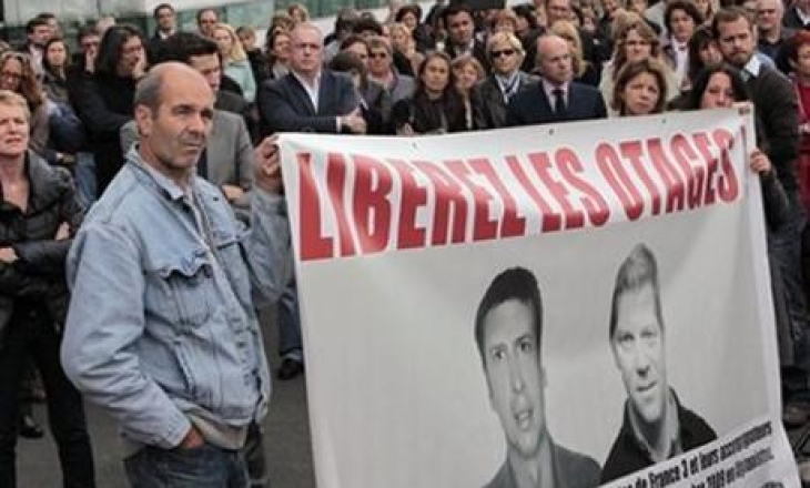 Journalists in 2010 targets and bargaining chips