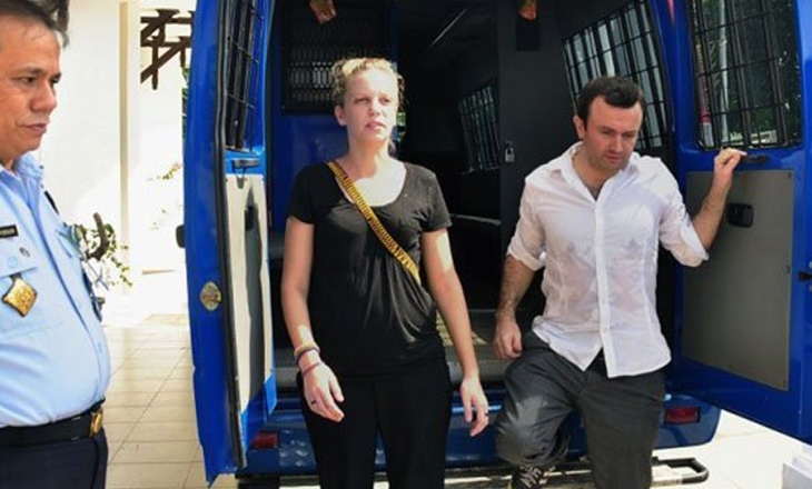 Two journalists back in France after 11 weeks in Indonesian jails