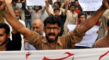 Two TV employees killed in Quetta, investigative journalist abducted in Islamabad