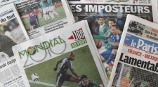 French government report calls for cuts in state aid to the press