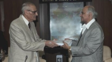 Wage board recommends 3 times pay hike for Indian journalists