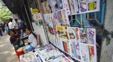 Burma holds 4 journalists for chemical weapons report