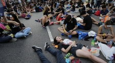 Hong Kong: New cases of censorship and self-censorship