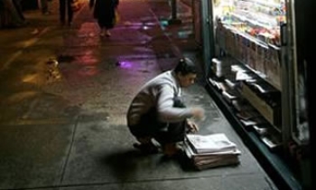 Google research shows newspaper advtg drives web traffic consumer purchasing
