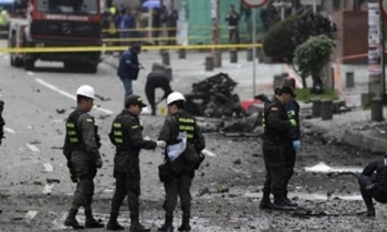 Car bomb explodes outside radio station in Bogotá